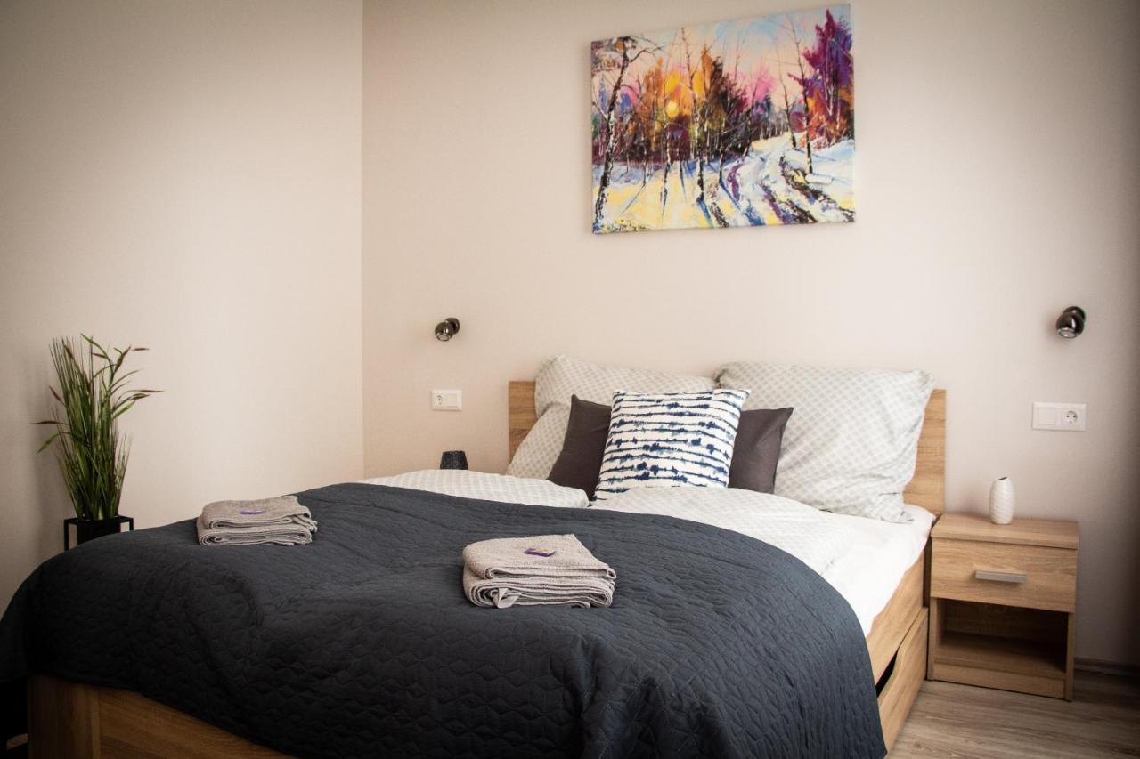 Loli Apartman Miskolc Eksteriør billede