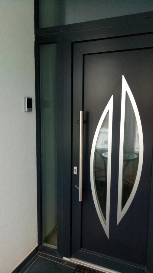 Loli Apartman Miskolc Eksteriør billede