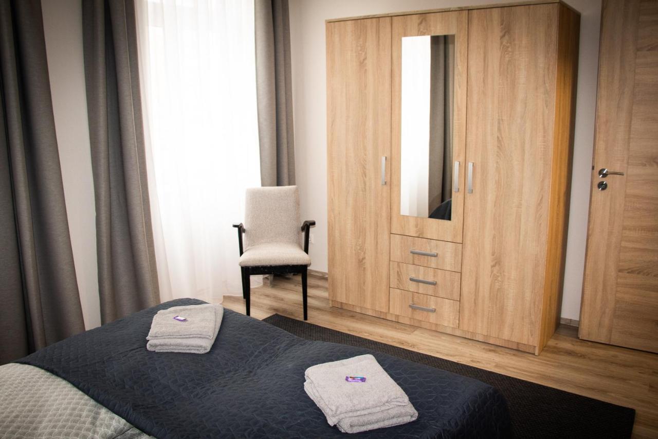 Loli Apartman Miskolc Eksteriør billede