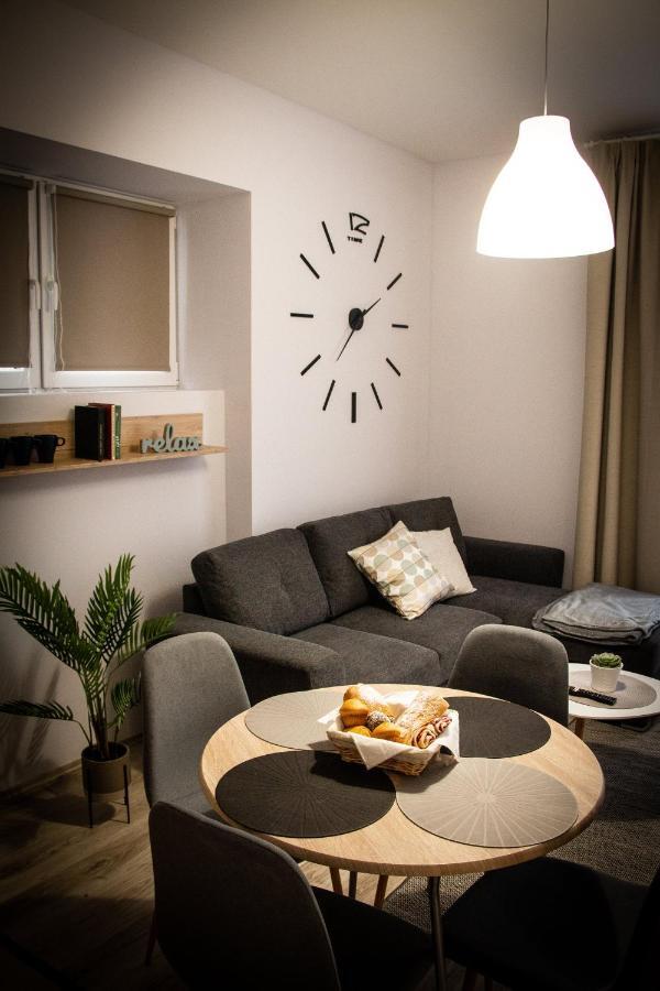 Loli Apartman Miskolc Eksteriør billede