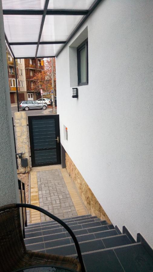 Loli Apartman Miskolc Eksteriør billede